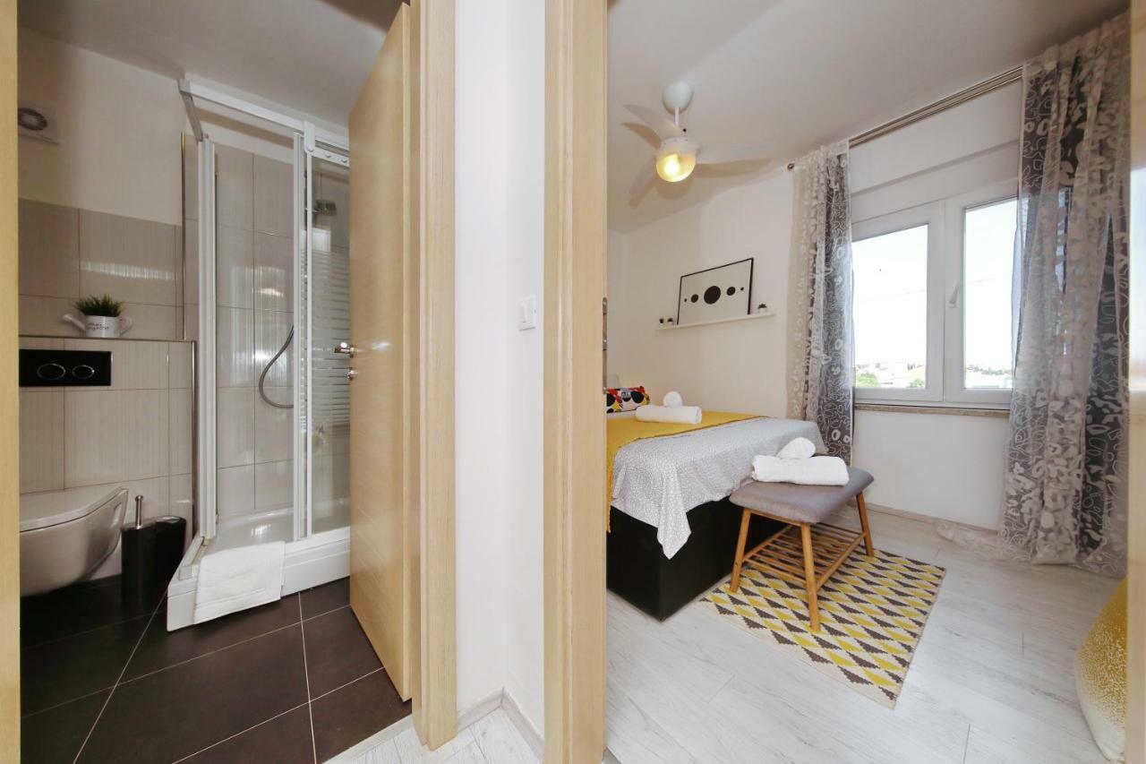 Seabreeze Apartment Zadar Bagian luar foto