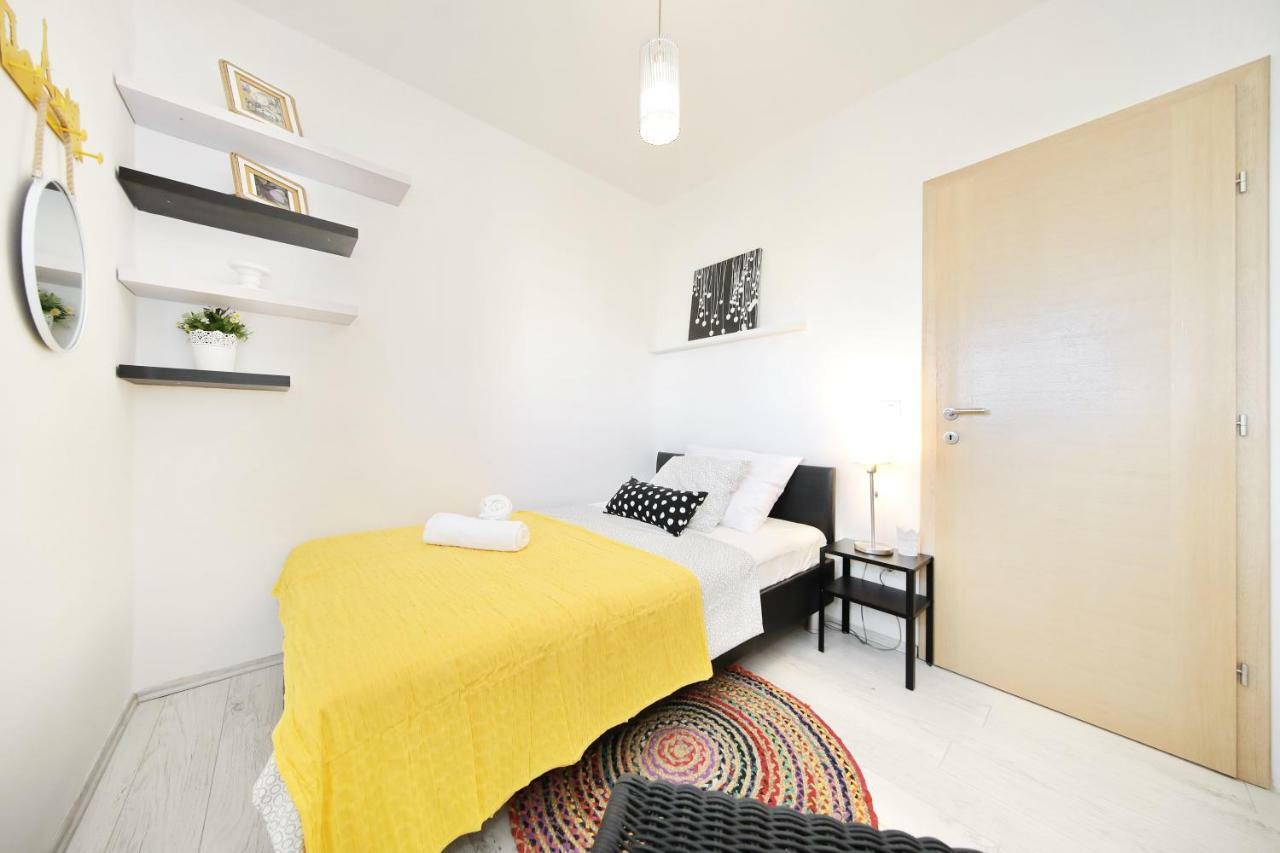 Seabreeze Apartment Zadar Bagian luar foto