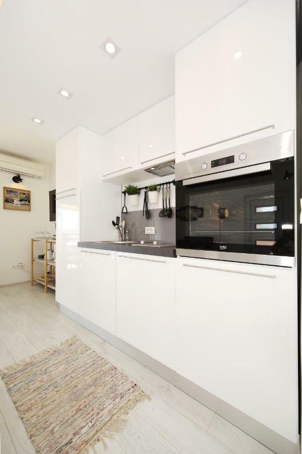 Seabreeze Apartment Zadar Bagian luar foto