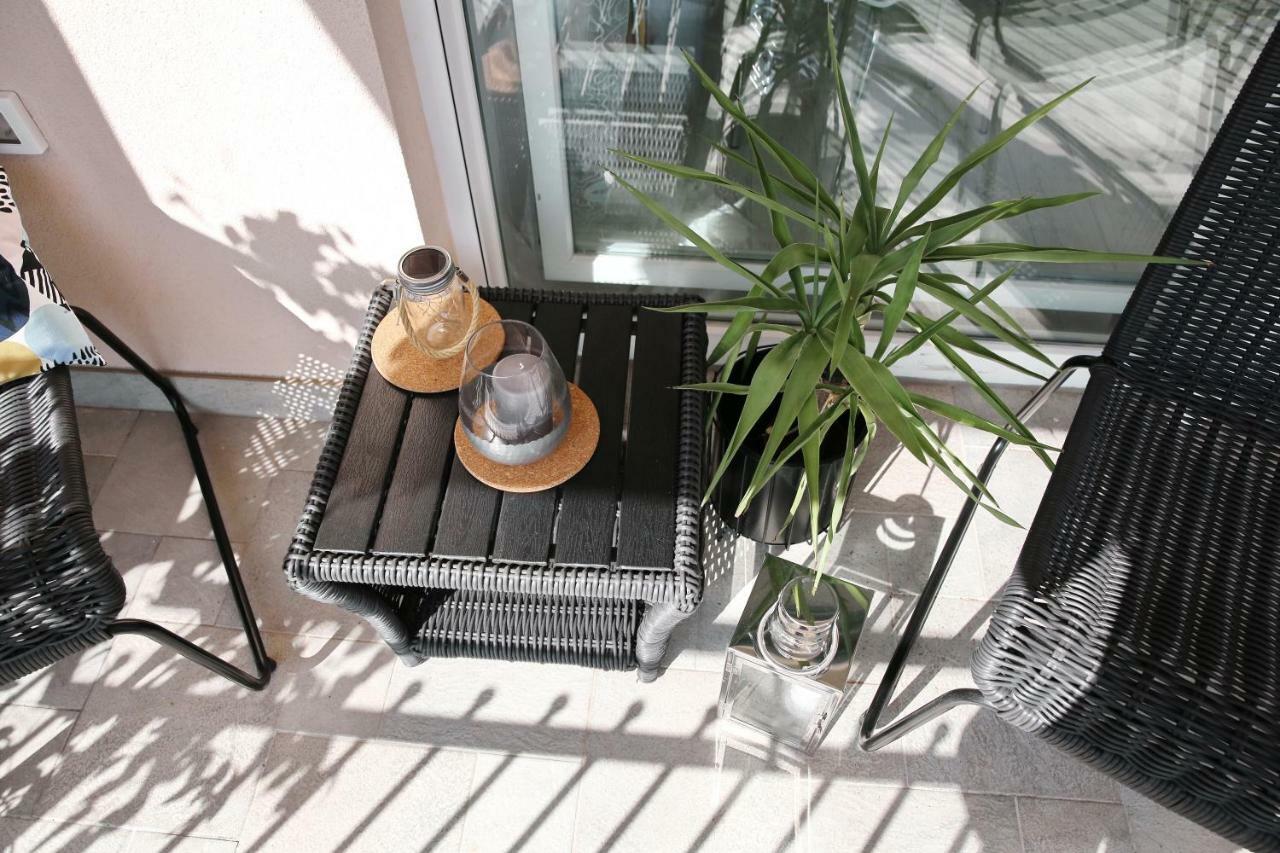 Seabreeze Apartment Zadar Bagian luar foto