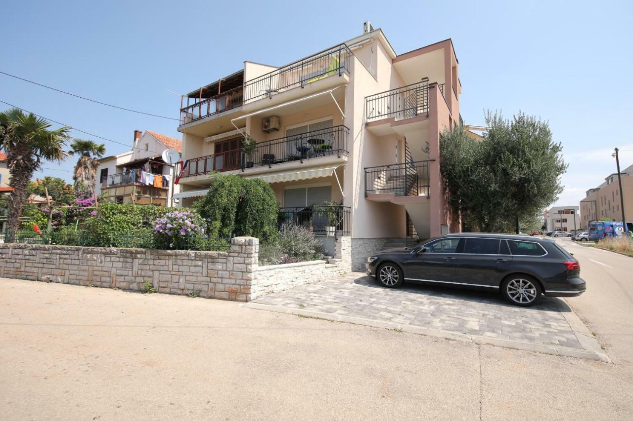 Seabreeze Apartment Zadar Bagian luar foto